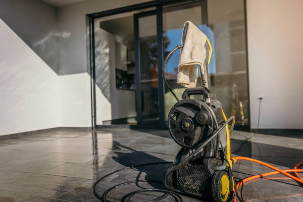 Best Sign and Awning Cleaning  in St Cloud, FL